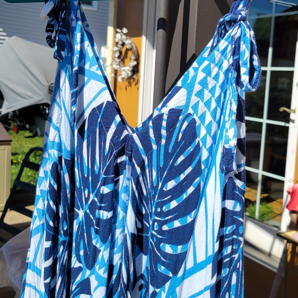 Women's romper. One size fits most! Make an offer...